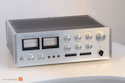Accuphase E-202 Accuphase E-202