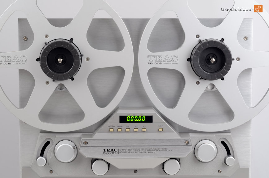 TEAC X-2000R in silver, as new for sale.